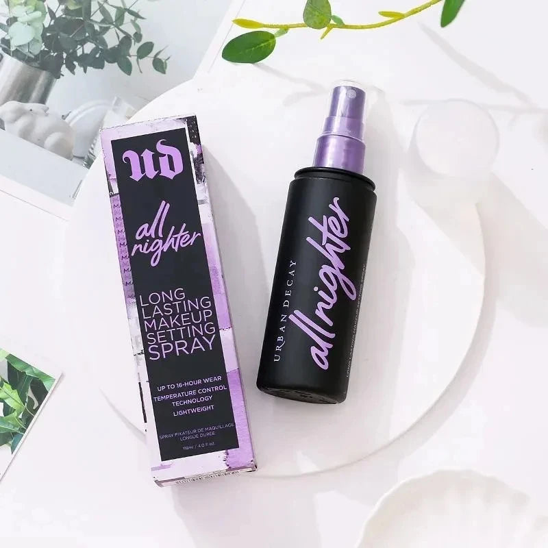 Makeup Setting Spray Fast-Forming Film Moisturizing Matte Non-Sticky Spray Oil Control Anti-Sweat Anti-Smudge.. 118ml